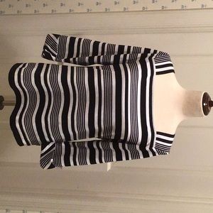 TALBOTS BLACK AND WHITE STRIPED SQUARE NECK 100% COTTON TOP